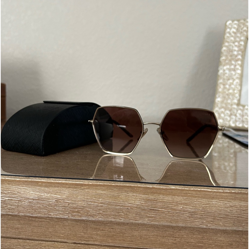 PRADA Brown Gradient Square Ladies Sunglasses - Picture 2 of 9